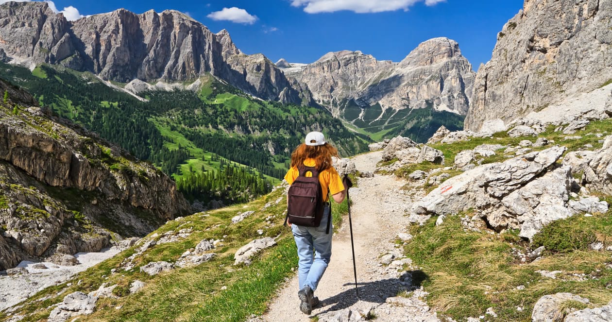 Spaziergänge und trekking im Dorf Colfosco